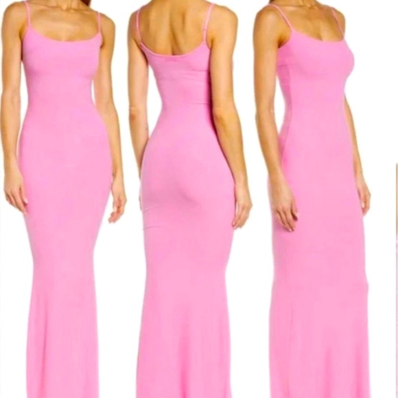 Skims Bubblegum pink soft lounge dress - Picture 2 of 3
